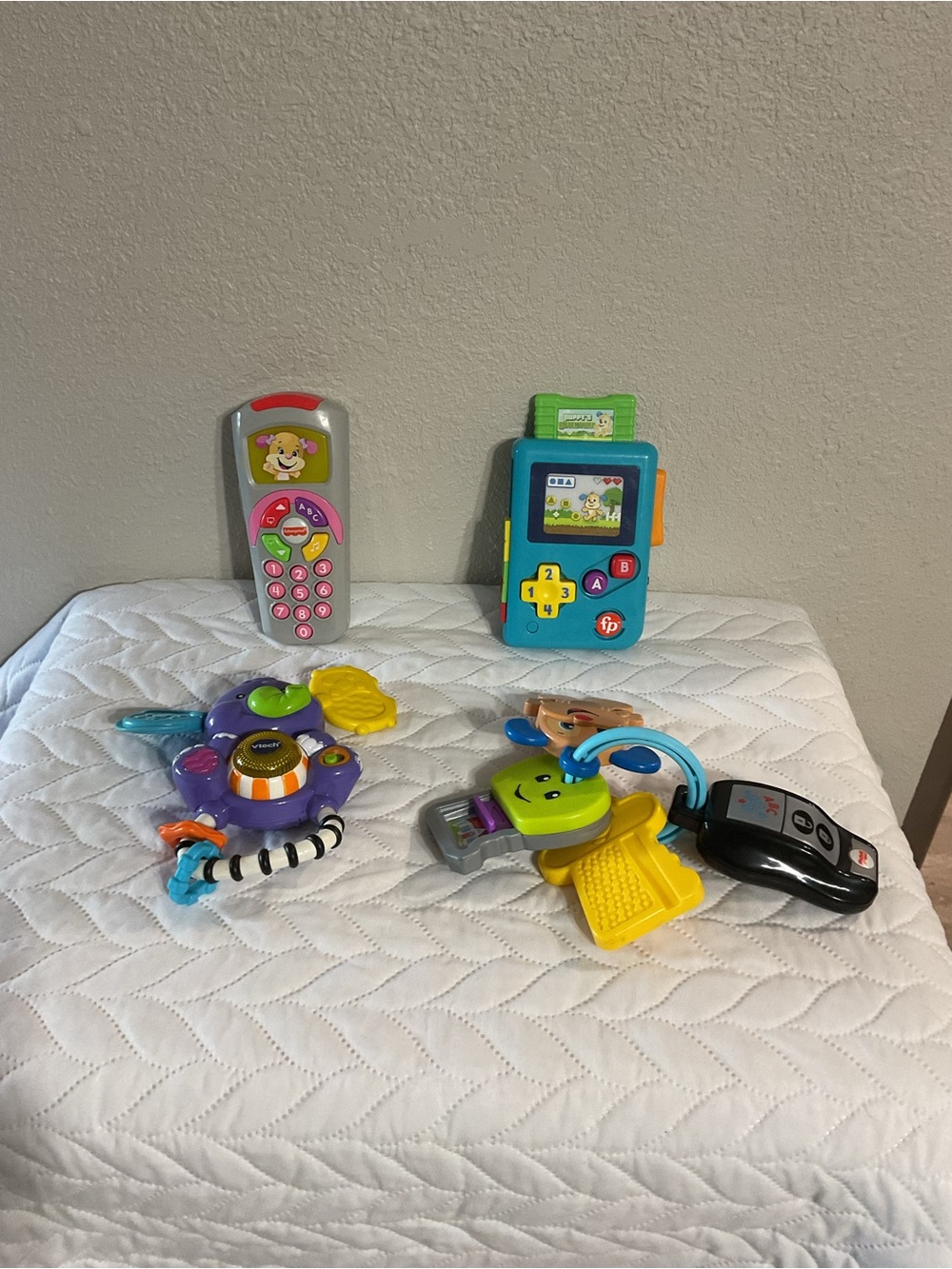 Fisher-Price Multi-Color Learning Phone & Key Toy Set
